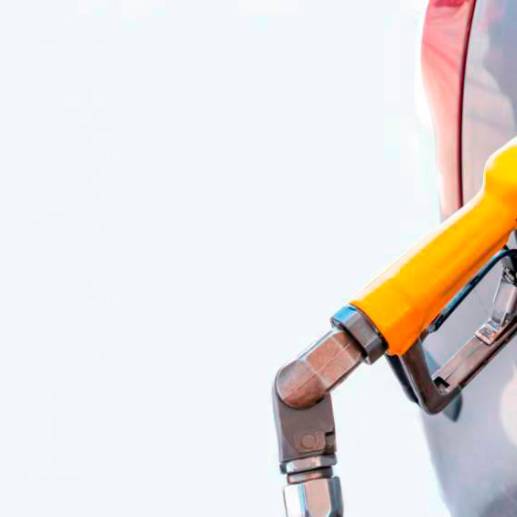 El objetivo del aumento mensual del precio del galón de gasolina es reducir el déficit fiscal del Fondo de Estabilización de Precios de los Combustibles. FOTO: ARCHIVO 