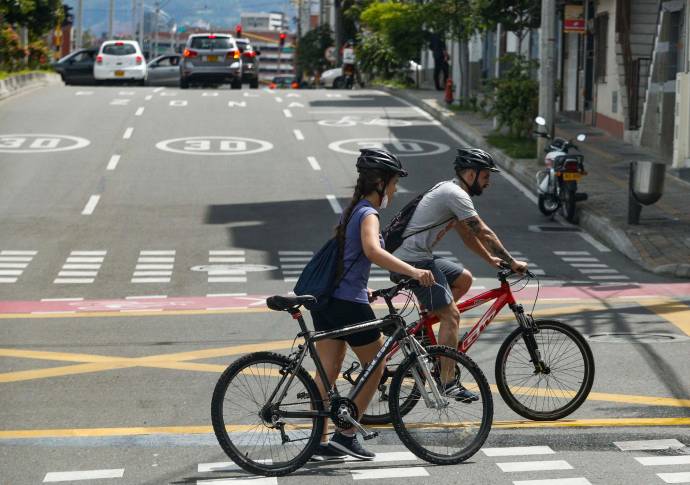 El Inder Medellín extendió una invitación a la ciudadanía a acatar las recomendaciones de las autoridades toda vez que son pensadas por el bienestar y la salud de todos. Foto: Manuel Saldarriaga Quintero.