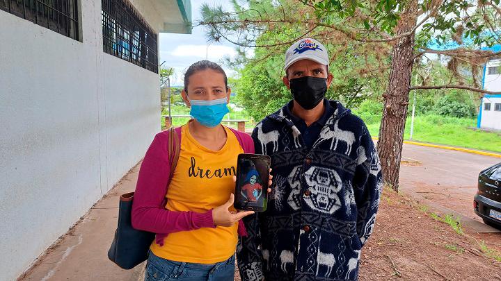 Heartbreaking story of the father of a girl who died at the border