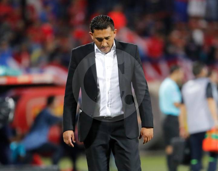 Diego Corredor no continúa en el Once Caldas. Pedro Sarmiento y Juan Carlos Osorio suenan para remplazarlo. FOTO MANUEL SALDARRIAGA