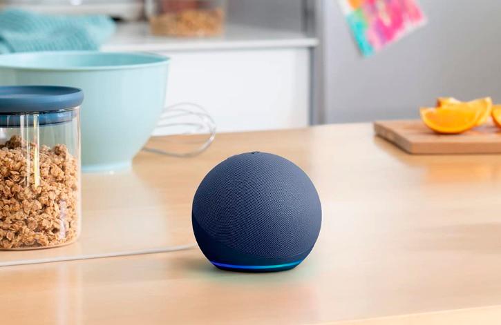 Altavoz Echo Dot de quinta generación. FOTO Amazon - Europa Press