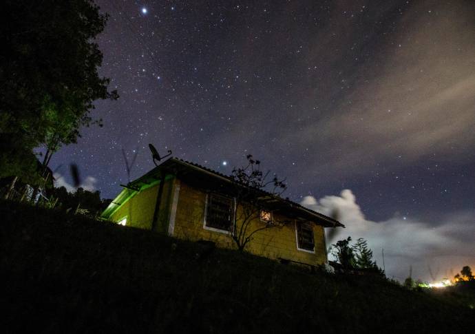 Con la astrofotografía se logran cielos imponentes y colores espectaculares del firmamento, a veces se siente querer tocar las estrellas. FOTOS: Julio César Herrera
