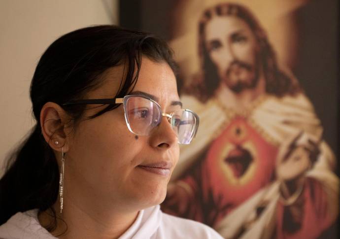 Yaneth Valencia recuerda a Elkin como un hombre alegre, responsable y muy dedicado. Foto: Edwin Bustamante