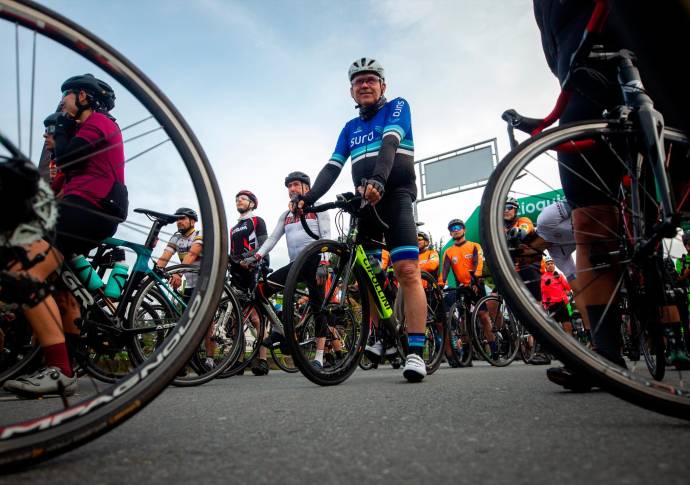 La rodada empezó en El Retiro y terminó en una recta de cerca de un kilómetro sobre las calles empedradas del parque de La Unión. Foto: Camilo Suárez Echeverry
