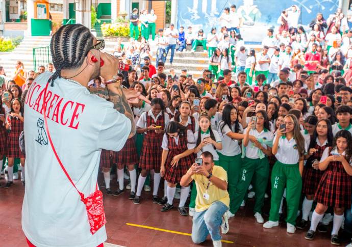 Los alumnos gozaron con canciones como Wasa Wasa y Mujeriego. FOTO Esneyder Gutierrez