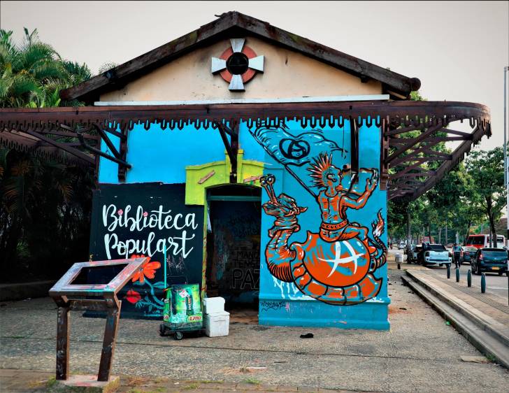 Actual estación El Bosque intervenida por artistas urbanos. Foto: Colprensa