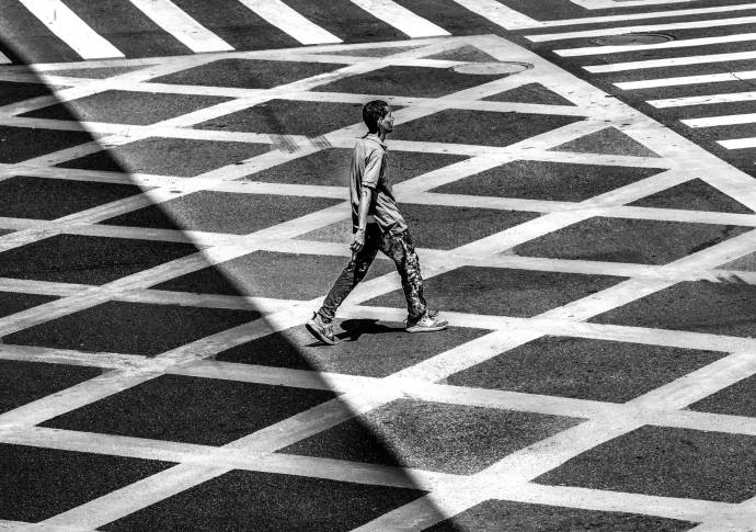 Estas ayudas para el peatón son utilizadas en casi todos los países del mundo. Foto : Camilo Suárez