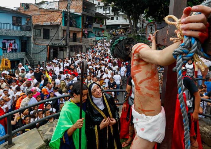 Ciento de personas asistieron a la celebración que llevaba dos años suspendida. Foto: Manuel Saldarriaga Quintero.