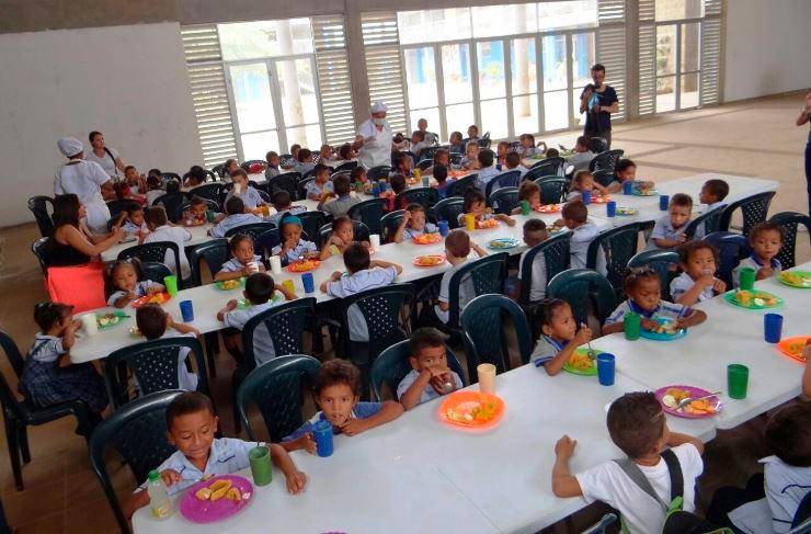 En el último informe de calidad de vida Medellín Cómo Vamos, la ciudad desmejoró en sus indicadores de desnutrición infantil y educación. FOTO: COLPRENSA
