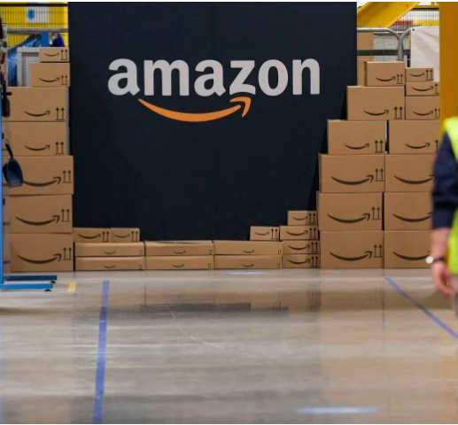 Para 2022, Amazon tenía 1,5 millones de trabajadores y ya eran 4,7% menos que en 2021. FOTO: GETTY. 