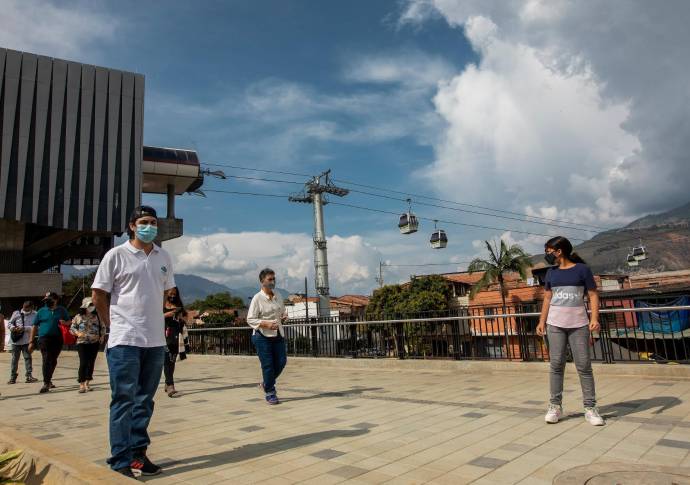 El metrocable podrá mover a 4.000 viajeros cada hora por sentido. La inversión alcanza los $364.955 millones. Foto : Camilo Suárez.