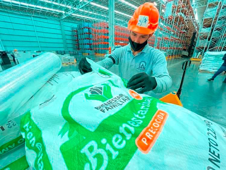 Entre los riesgos de dejar de consumir Bienestarina está el aumento de la desnutrición crónica, que ha disminuido en los últimos años en el país. Foto: Twitter @MurciaP_Nutri. 