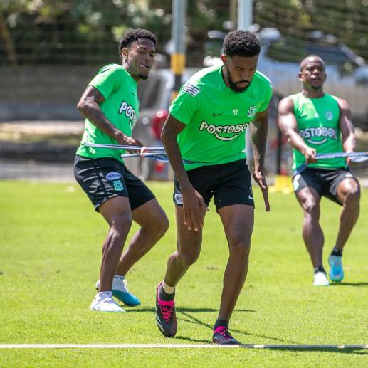 Nacional se entrena para el clásico ante DIM. <span class="mln_uppercase_mln">FOTO</span><b><span class="mln_uppercase_mln"> Juan Antonio Sánchez</span></b>