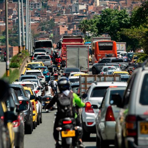 Descripción: Recorrido por las vías de la ciudad de Medellín donde son habituales los trancones. Personajes: . Fecha de evento: 28/01/2023. Foto: Camilo Suárez Echeverry