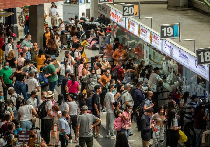 Se espera un flujo de 2'658.493 pasajeros por las terminales terrestres del país. Foto: Camilo Suárez