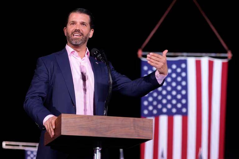 El hijo del expresidente se ha caracterizado por defender a su padre con comentarios en contra del actual gobierno de Estados Unidos. FOTO: Getty Images