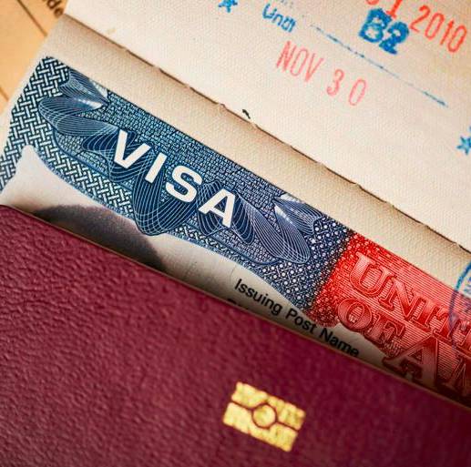 Capturaron a un hombre señalado de sacar visas norteamericanas de manera ilegal. Foto: Guetty imágenes. 