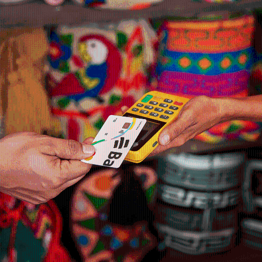 El beneficio está dirigido a las tarjetas Visa Clásica, Mastercard Clásica, American Express Blue, Mastercard Joven y Mastercard Ideal. FOTO BANCOLOMBIA