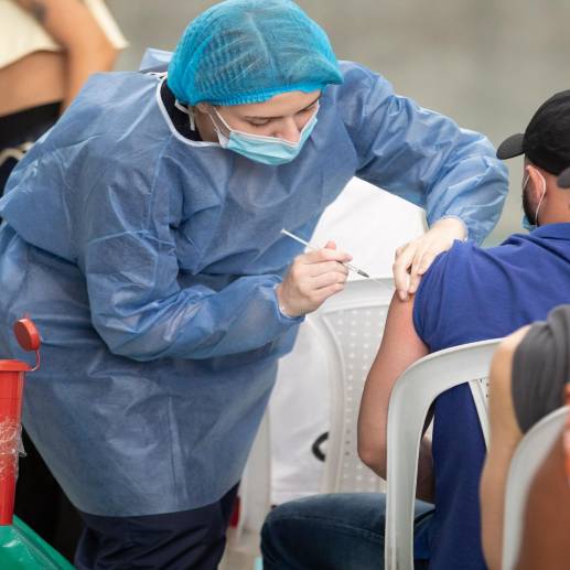 Los fallecimientos por covid-19 se registraron en Antioquia y Bogotá. FOTO: COLPRENSA.