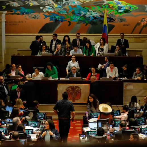 La Cámara de Representantes tiene puesto el pie en el acelerador para terminar de tramitar, en primer debate, la controvertida reforma a la salud. La siguente prueba será en plenaria. <b><span class="mln_uppercase_mln"> </span></b>FOTO<b><span class="mln_uppercase_mln">COLPRENSA</span></b>