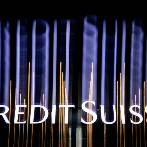 El banco Credit Suisse está al borde de la quiebra. FOTO: EFE