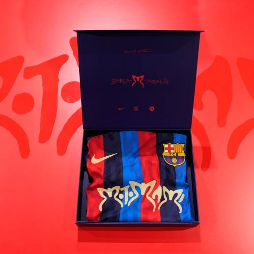 Así lucirá la camiseta del Barcelona. FOTO EFE