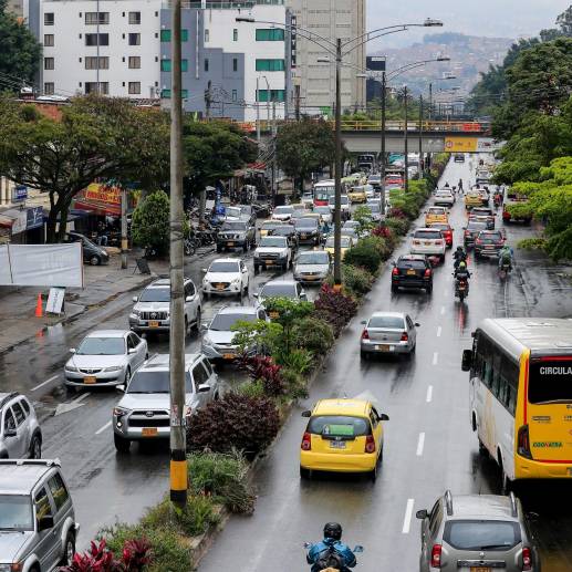 Si incumple la medida de pico y placa, puede ser sancionado con multas de $523.000 e, incluso, la inmovilización del vehículo, según el caso. FOTO Jaime Pérez