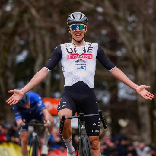 El ciclista esloveno, Tadej Pogacar, es uno de los favoritos para ganar la París- Niza de 2023. FOTO: TOMADA DEL TWITTER DE @eugemf7