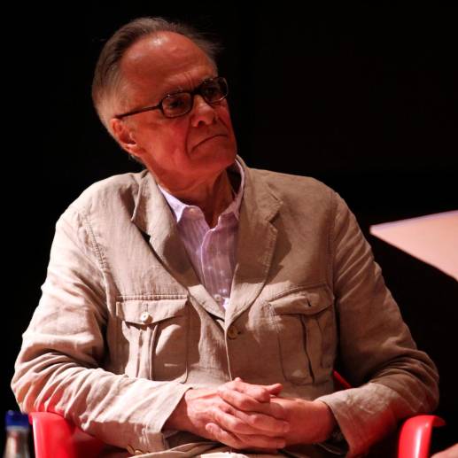 Fernando Vallejo recién lanzó el libro La conjura contra Porky. En la foto, durante una charla en la Feria del Libro de Bogotá en 2017. Foto: Archivo