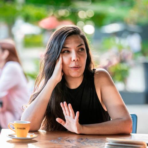Laura Mora es la directora de cine más destacada en el panorama colombiano, ahora codirige la serie de <i>Cien años de soledad</i> para Netflix. <b><span class="mln_uppercase_mln"> </span></b>FOTO<b><span class="mln_uppercase_mln"> Camilo Suárez</span></b>