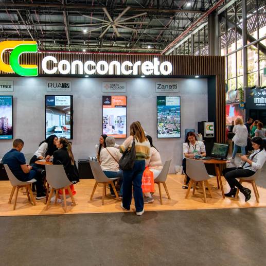 Las constructoras paisas mostraron sus proyectos en Expoinmobiliaria, en Plaza Mayor. FOTO cortesía