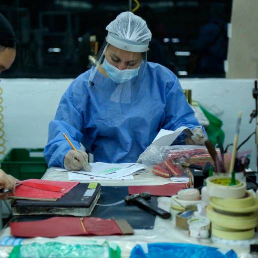 El 15% de las mujeres que quieren trabajar y tienen la edad necesaria no puede acceder a un empleo. FOTO: COLPRENSA