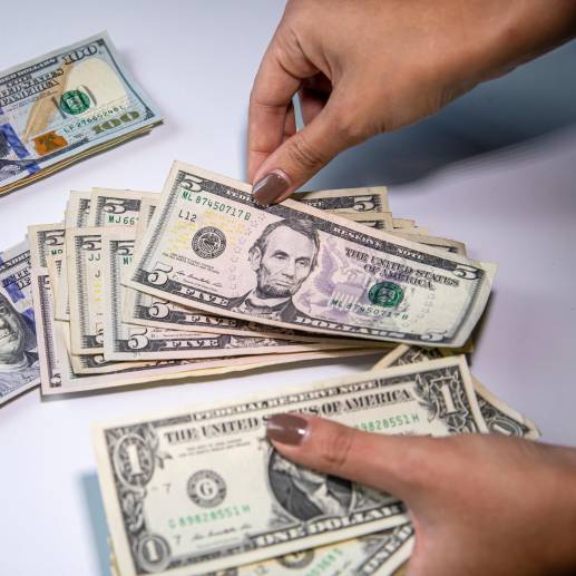 La TRM vigente para este lunes 6 de marzo es de $4.780. FOTO: CARLOS VELÁSQUEZ