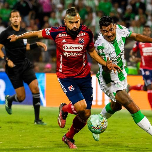 Andrés Cadavid es uno de los capitanes del conjunto rojo. Está en el DIM desde 2019 (imagen de referencia). FOTO: CARLOS VELÁSQUEZ 