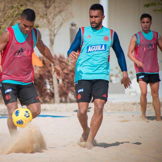 La Selección se medirá este sábado a Paraguay, el domingo a Chile y el lunes a Bolivia. El martes y el miércoles tendrá descanso, y terminará la primera fase el miércoles ante Venezuela. <span class="mln_uppercase_mln">FOTO</span><b><span class="mln_uppercase_mln"> cortesía fcf</span></b>