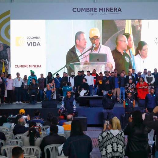 Más de 1.500 personas se dieron cita en Bogotá, el fin de semana pasado, para hacer parte de la primera Cumbre Nacional Minera, evento que se realizó en las instalaciones de la Universidad Nacional. FOTO Cortesía