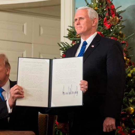 Donald Trumpo competiría por la candidatura con Mike Pence en el partido Republicano. FOTO CORTESÍA 