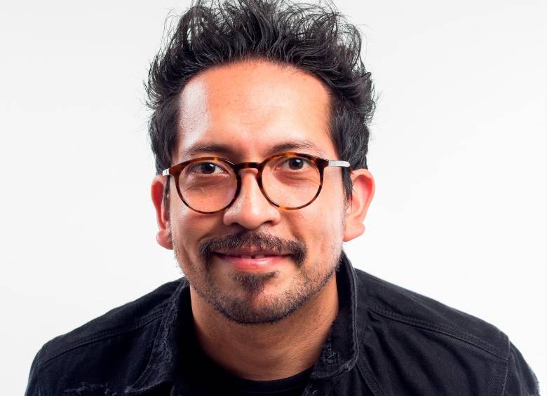 Un fan (Frank, el Flaco) entrevista a Calamaro