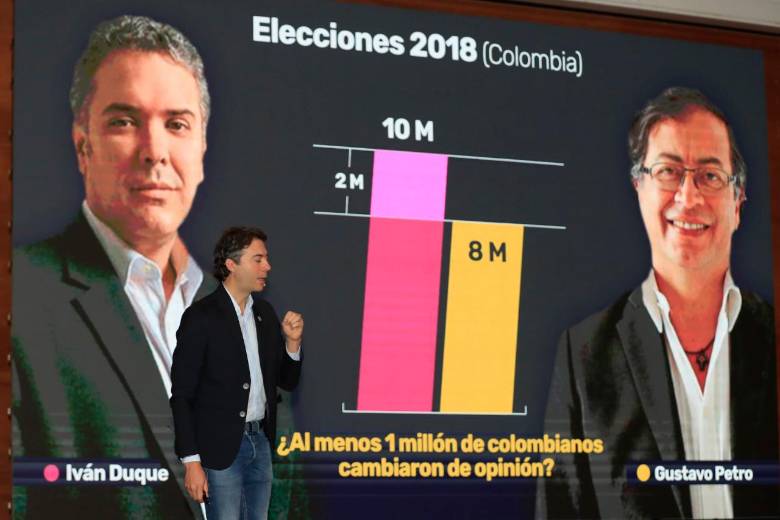 Daniel Quintero habló ante la bancada parlamentaria del Pacto Histórico e insistió en su pelea con el empresariado. FOTO JAIME PÉREZ