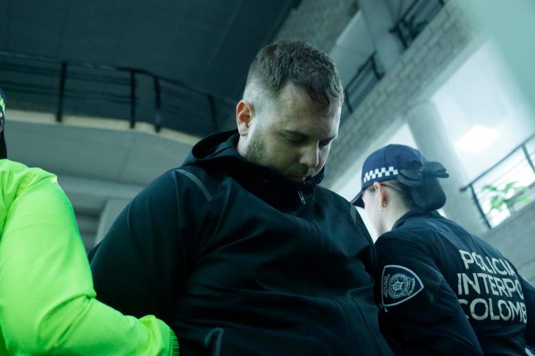 John Poulos le había dicho a un empleado de un centro de alquiler de vehículos que estaba siendo utilizado por su novia. FOTO COLPRENSA