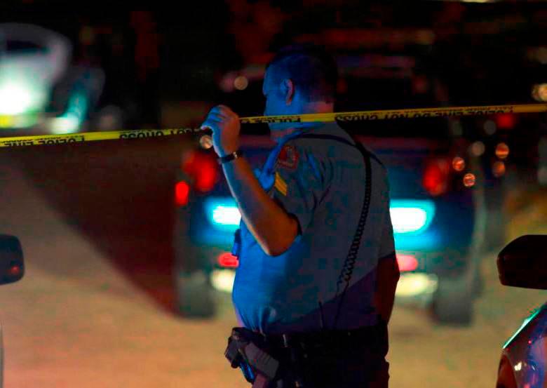 La Policía alemana fue tras el agresor y lo halló con herida de bala. Al parecer se suicidó después de atacar a la comunidad religiosa. FOTO: EFE