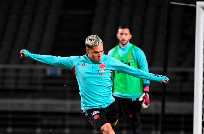 Juan Fernando Quintero se lesionó en la previa del partido que jugó Junior contra América de Cali. Después recibió el llamado del seleccionado nacional. FOTO: FCFSeleccionCol