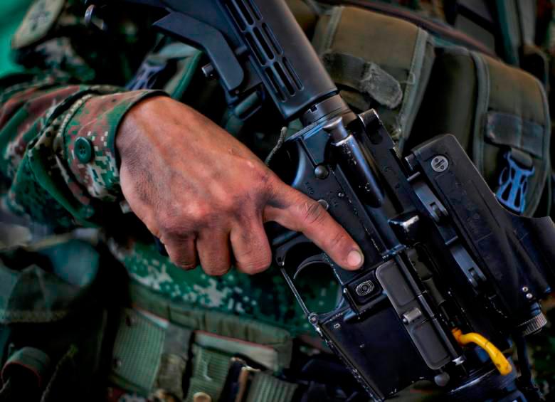 Familiares del sargento Bravo se encuentran a la espera de la prueba de supervivencia prometida por el ELN. Foto de referencia. Colprensa. 