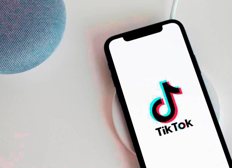 TikTok no explicó cuándo comienza a regir la norma de los 60 minutos para los menores de edad. FOTO Cortesía