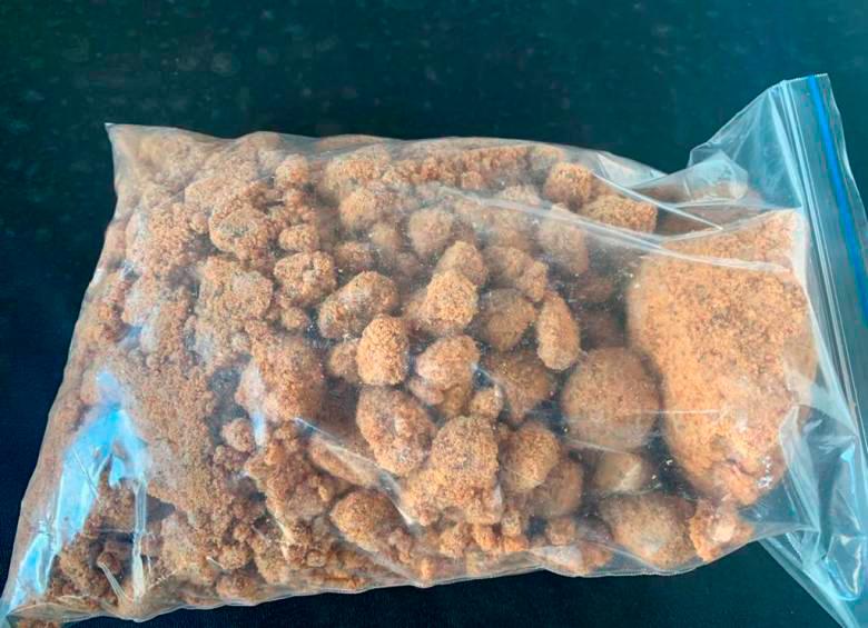 La panela orgánica mezclada con cocaína, hallada en Francia. FOTO; CORTESÍA. La panela orgánica mezclada con cocaína, hallada en Francia. FOTO; CORTESÍA.