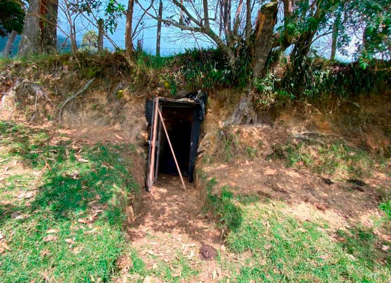 El laboratorio de droga con socavón en Sopetrán, Antioquia. FOTO: CORTESÍA.