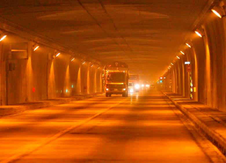 El túnel estará cerrado por un simulacro de emergencia. FOTO: Juan Antonio Sánchez.