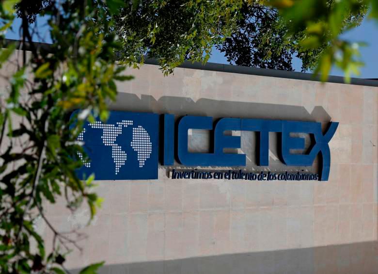 En campaña, el presidente Gustavo Petro y la vicepresidenta Francia Márquez prometieron transformar la “lógica bancaria” del Icetex. FOTO: Colprensa