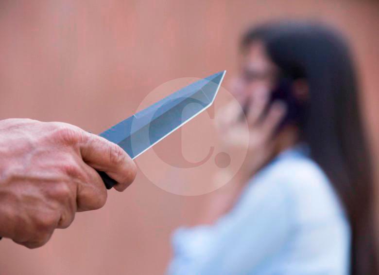 El hombre que le propinó la puñalada al sujeto le había reclamado por presuntamente haber acosado sexualmente a una mujer en un establecimiento comercial. FOTO: EL COLOMBIANO/ EDWIN BUSTAMANTE
