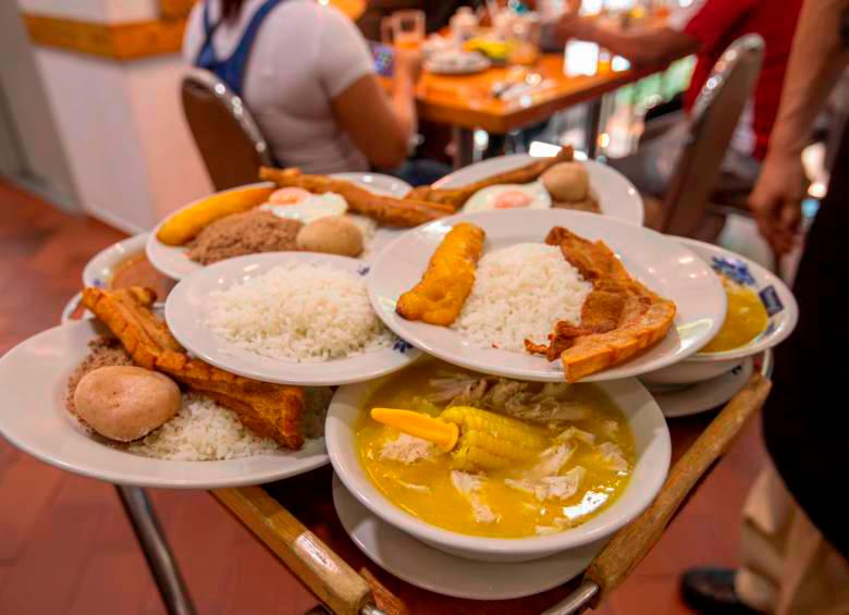 A febrero, la división de Alimentos y bebidas no alcohólicas registró una variación anual de 24,14%, siendo esta la que más pesa en el bolsillo de los colombianos. FOTO CARLOS VELÁSQUEZ